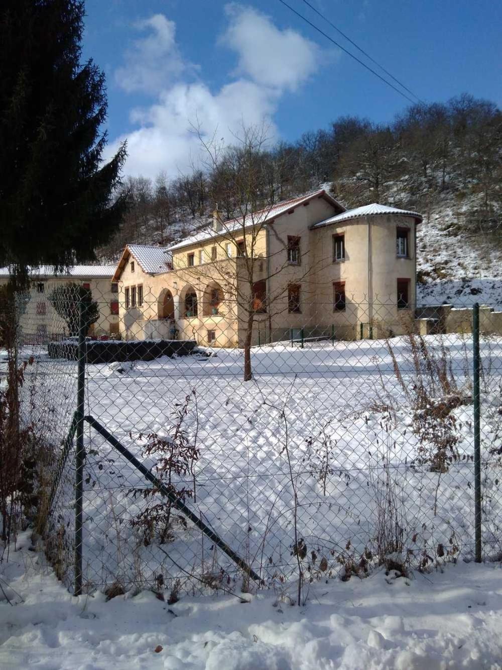 Moulin De La Varenne Saint-Saturnin  Екстериор снимка